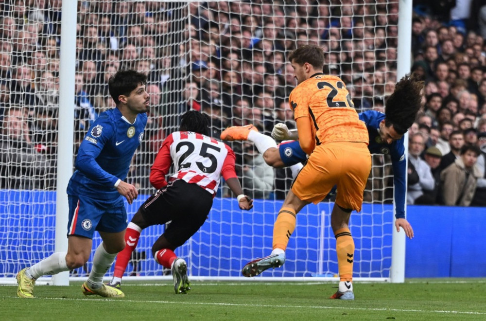 Sanderlend se više ne šali – pao i Čelsi na Bridžu – Lukić pogodio