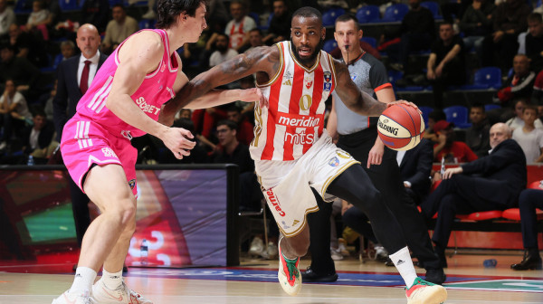 Zvezda nije ostavila Megi ni promil šanse; Obradović pohvalio Miler-Mekintajera; Spomenuo i Nvoru