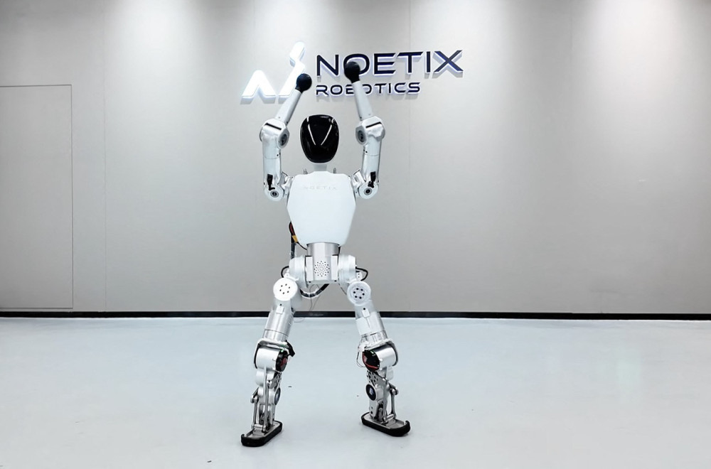 Iz Kine stiže robot koji igra: Cena "pristupačna" VIDEO