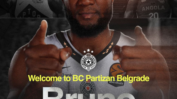 Zvanično – Partizan doveo centra! FOTO