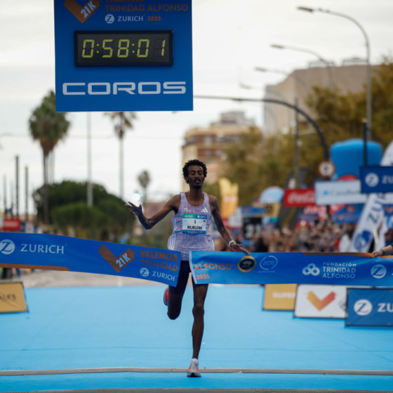 Dominacija Etiopljanina u Valensiji – Kejelča odbrainio titulu