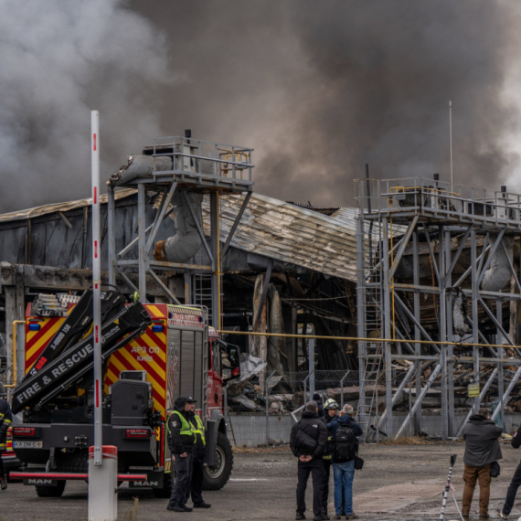 Kijev u plamenu; Skladište sravnjeno sa zemljom, šteta ogromna FOTO/VIDEO
