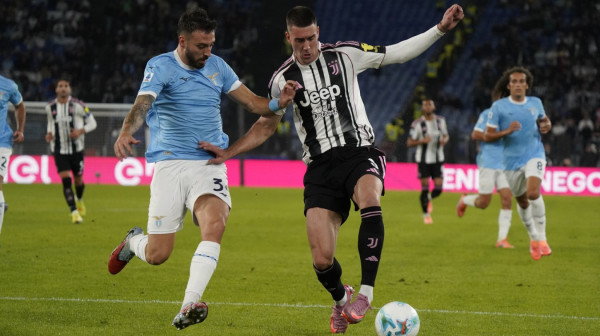 Hrvat srušio Vlahovićev Juventus – pobeda Lacija u Rimu