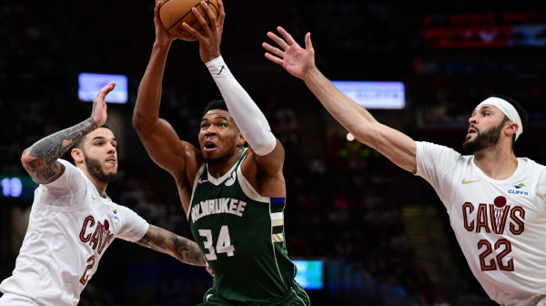 Uzalud 40 poena Janisa – sigurna ruka Moblija nije zadrhtala VIDEO