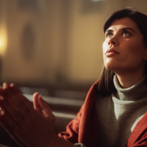 Šta Sveta Petka nikako "ne prašta"? Prilika za zaštitu i blagoslov