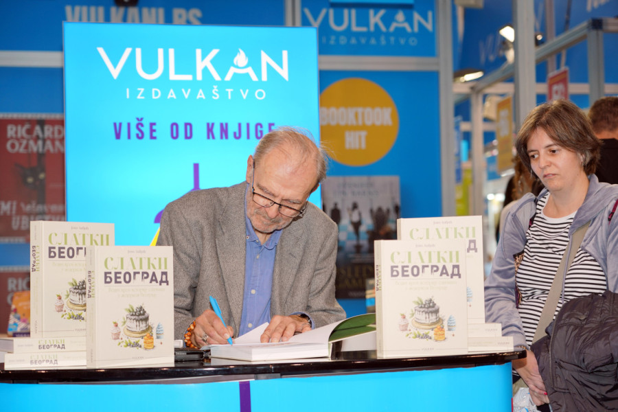 Fantastičan doček Elizabete Dami na Beogradskom sajmu knjiga FOTO