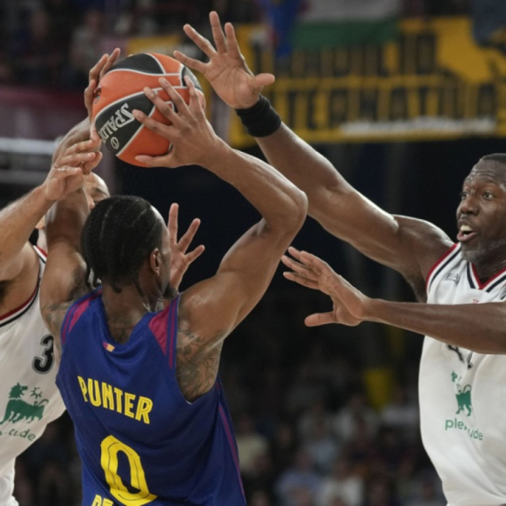 Drama: Barsa umalo poražena pred Partizan – Panter i Veseli dvocifreni, Gudurić loš