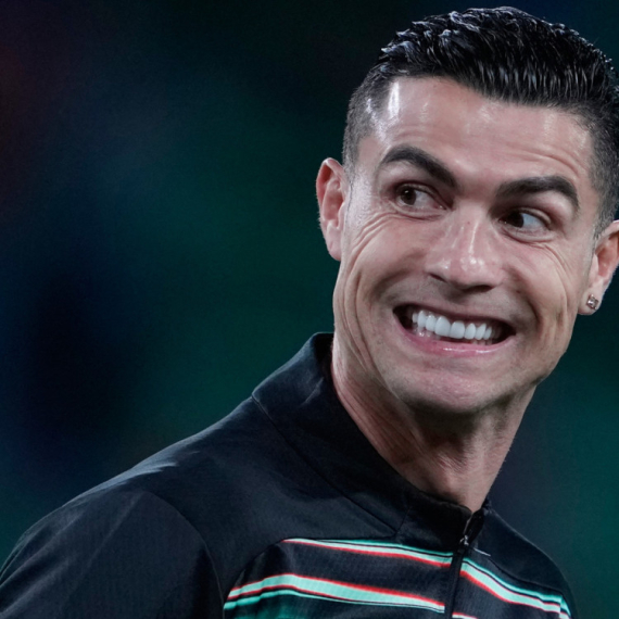 Ronaldo još mora da čeka na trofej – izbacio ga Benzema VIDEO