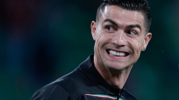 Ronaldo još mora da čeka na trofej – izbacio ga Benzema VIDEO