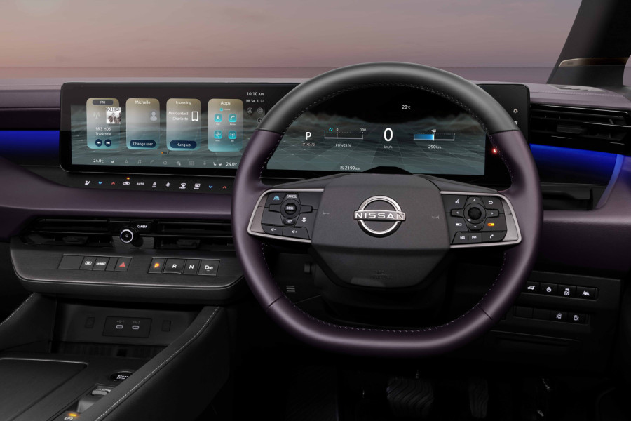 Posle 15 godina: Novi Nissan Elgrand! FOTO