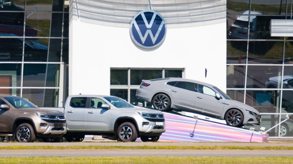 Volkswagen seli budućnost u Kinu, Nemačkoj ostaju otkazi