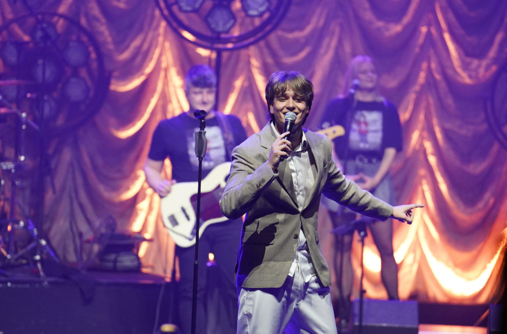 Jakov Jozinović najavio ono što svi čekaju: Prvi put izveo svoje pesme, a već puni dvorane VIDEO