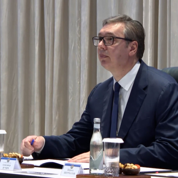 Vučić iz Taškenta: Biće mnogo interesovanja srpskih kompanija za saradnju sa Uzbekistanom VIDEO