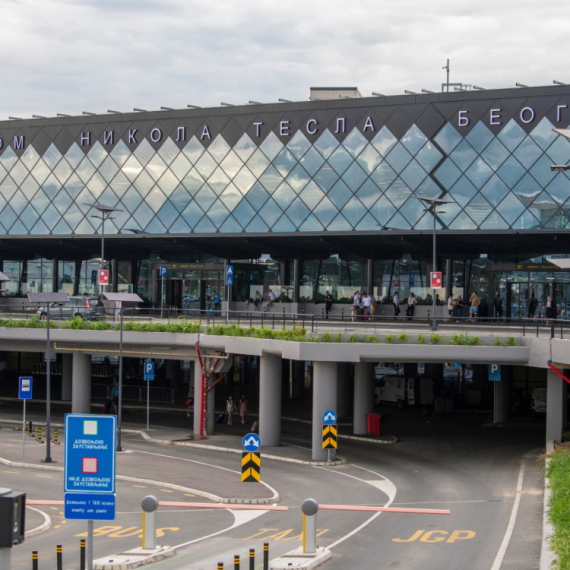 Počelo proširenje beogradskog aerodroma: Grade se tri nova gejta