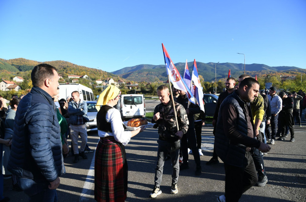 Licemerje blokadera: Optužuju Vučića, a kopiraju njegove pristalice iz 2019. godine VIDEO