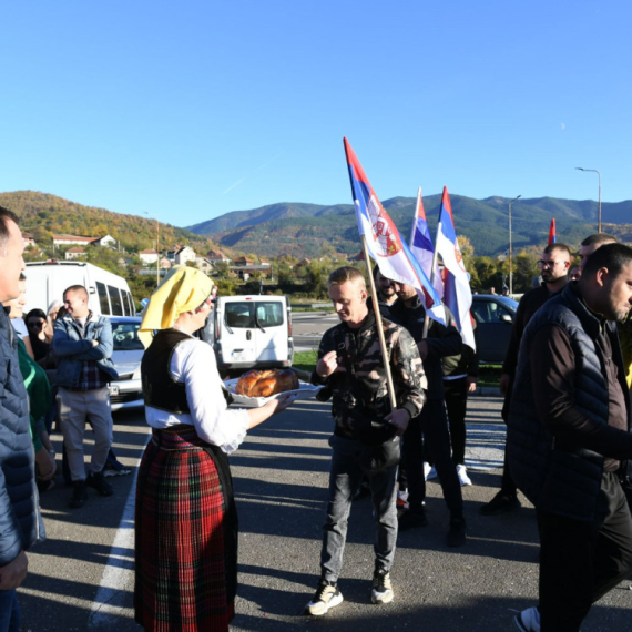 Licemerje blokadera: Optužuju Vučića, a kopiraju njegove pristalice iz 2019. godine VIDEO