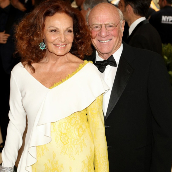 Čuvena dizajnerka proslavila 50 godina ljubavi sa gej suprugom FOTO