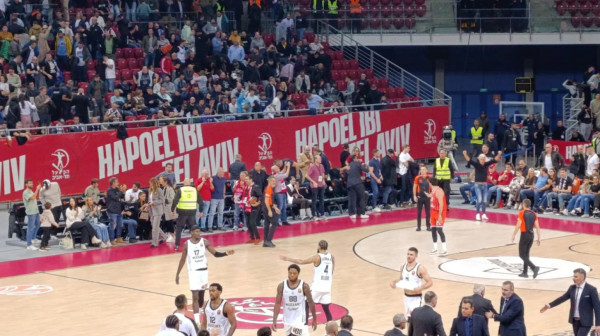 Partizan se "raspao", pa izgubio; Obradović: "Užasna odbrana"; Parker: "Nismo se oporavili od toga"