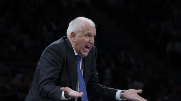 Obradović oštro posle poraza: "Razlika je prevelika, ne poštujemo ono što smo rekli" VIDEO