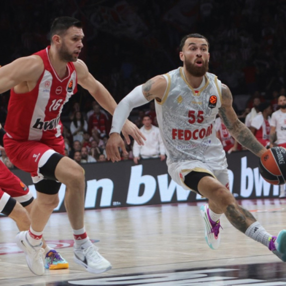 "Ludnica": Monako porazio Olimpijakos – 3 poena Mirotića, Đoković sve gledao VIDEO