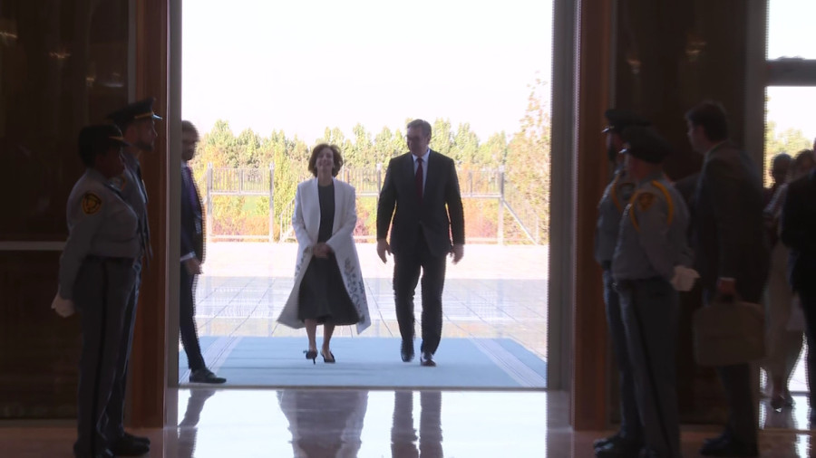 Vučić na 43. Generalnoj konferenciji Uneska: Srbija je ponosna što je od samog početka aktivna članica FOTO