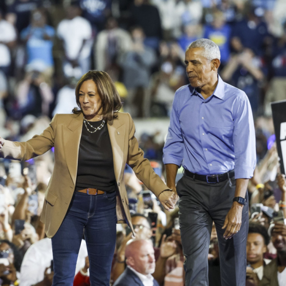 Obama pobesneo zbog Kamale Haris; "Šta si dođavola, upravo uradila?"