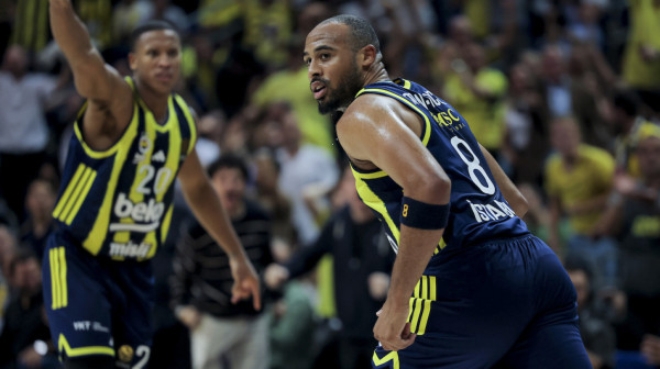 Fenerbahče menja domaćinstvo zbog Izraelaca