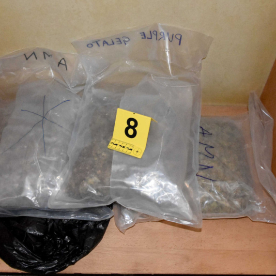 Veliko hapšenje u Subotici: Policija pronašla drogu u stanu