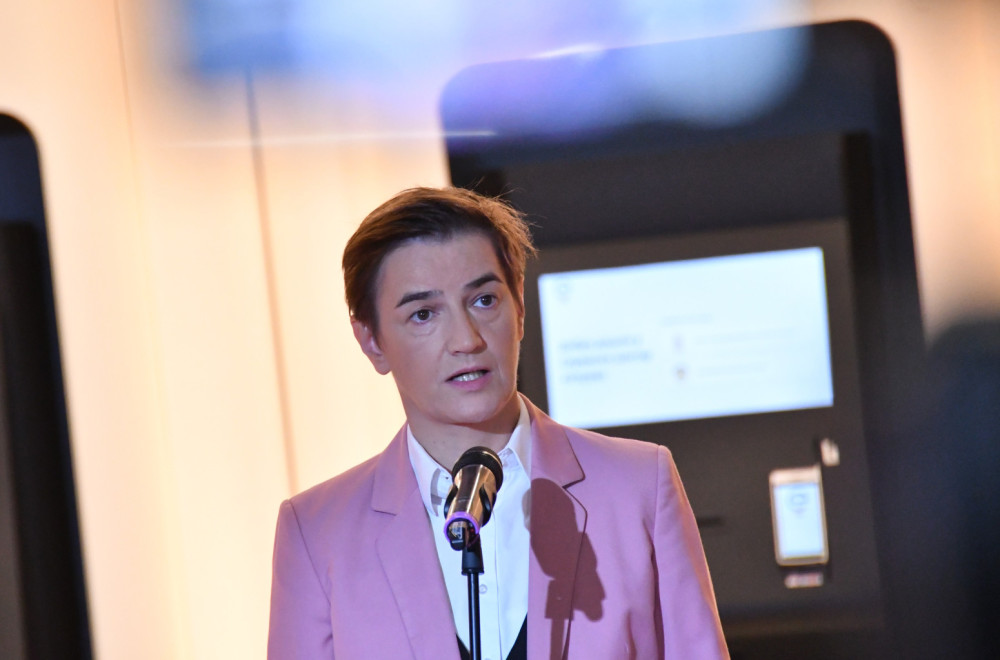 Brnabić iz Brisela: Jedino svi zajedno možemo da otvorimo klastere; Ostavimo razlike po strani VIDEO