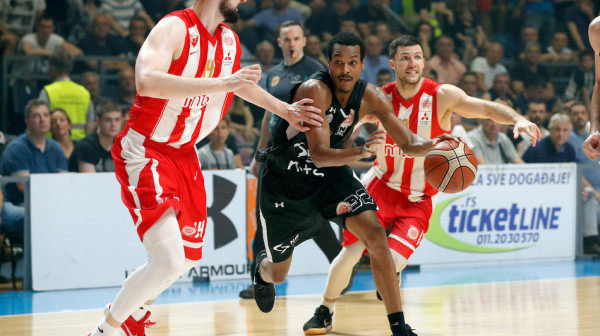 Oglasio se bivši košarkaš Partizana: "Nisam otišao u penziju!"