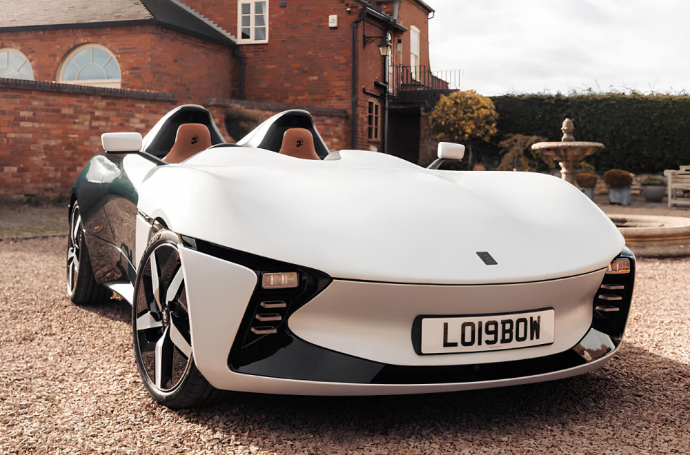 Preduhitrili Maska: Bivši inženjeri Tesle napravili električni Speedster FOTO