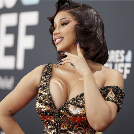 Trudna zgrozila javnost: "Mesecima nisam oprala kosu, ko zna čega sve ima..." FOTO