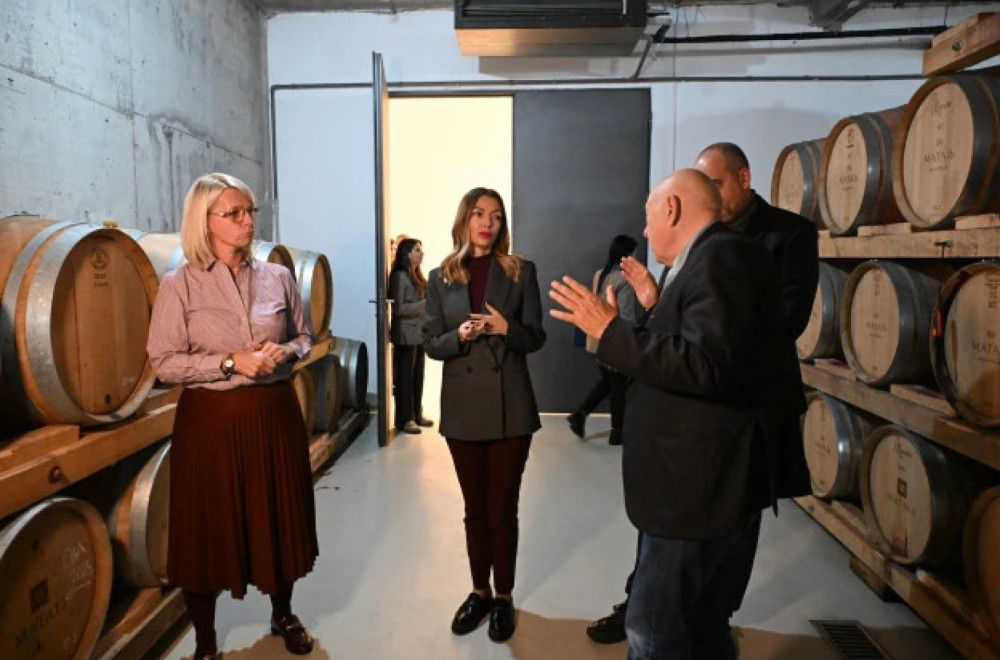 Mesarović posetila vinariju "Matalj" u Negotinu: Najavila konkurs za vinare