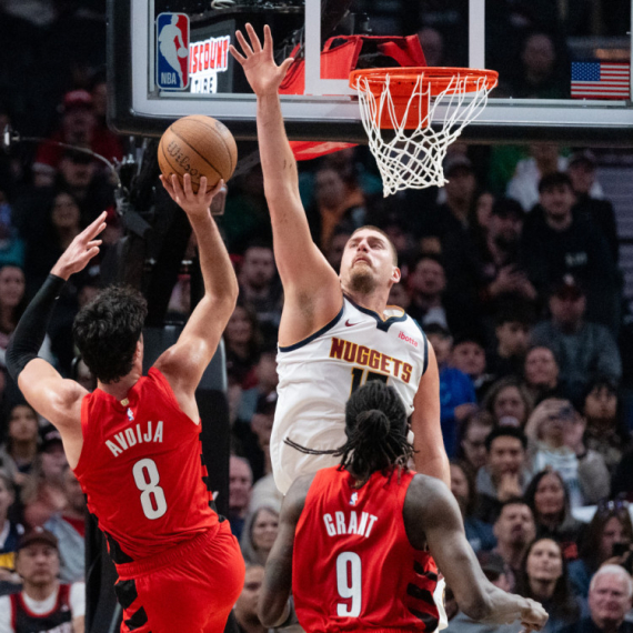 Jokić u neverici – sramotna odluka sudija VIDEO