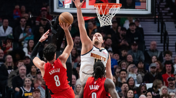 Jokić u neverici – sramotna odluka sudija VIDEO