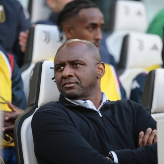 Vijera dobio otkaz u Đenovi