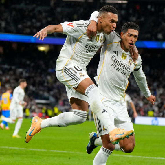 "Poker" u Madridu: Real se ne šali – Mbape sa Zlatnom kopačkom razbio Valensiju