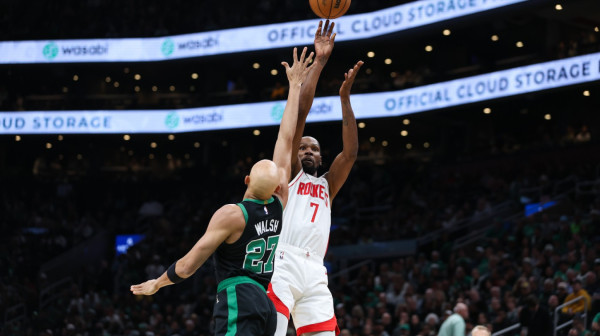 Durent ugasio Boston – Dalas se raspao pred kraj meča – Vukčević ostao na nuli