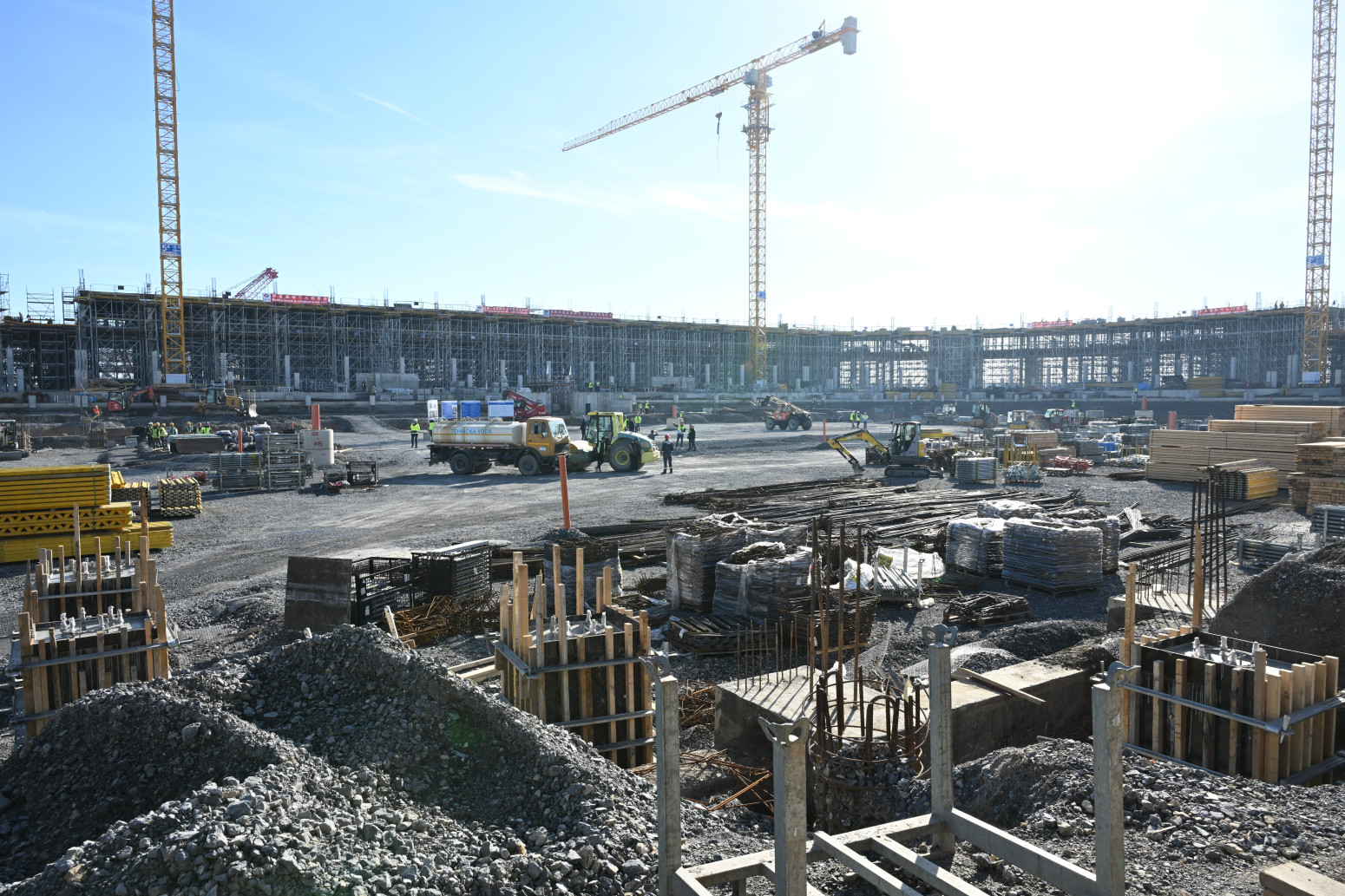 Pogledajte snimke kako izgleda gradilište Nacionalnog stadiona dronom