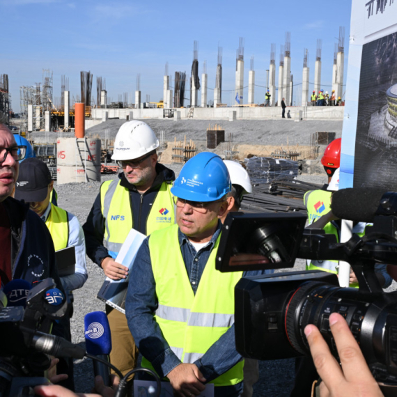 Vučić: Nacionalni stadion biće izgrađen do kraja februara 2027; 5.000 ljudi radi na gradilištu EXPO FOTO/VIDEO
