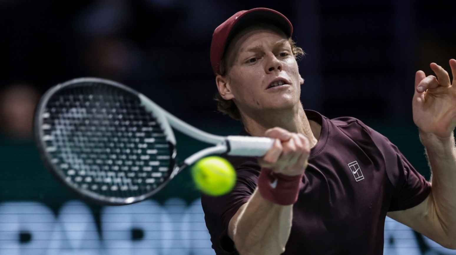 Siner osvojio Pariz i vratio se na prvo mesto!