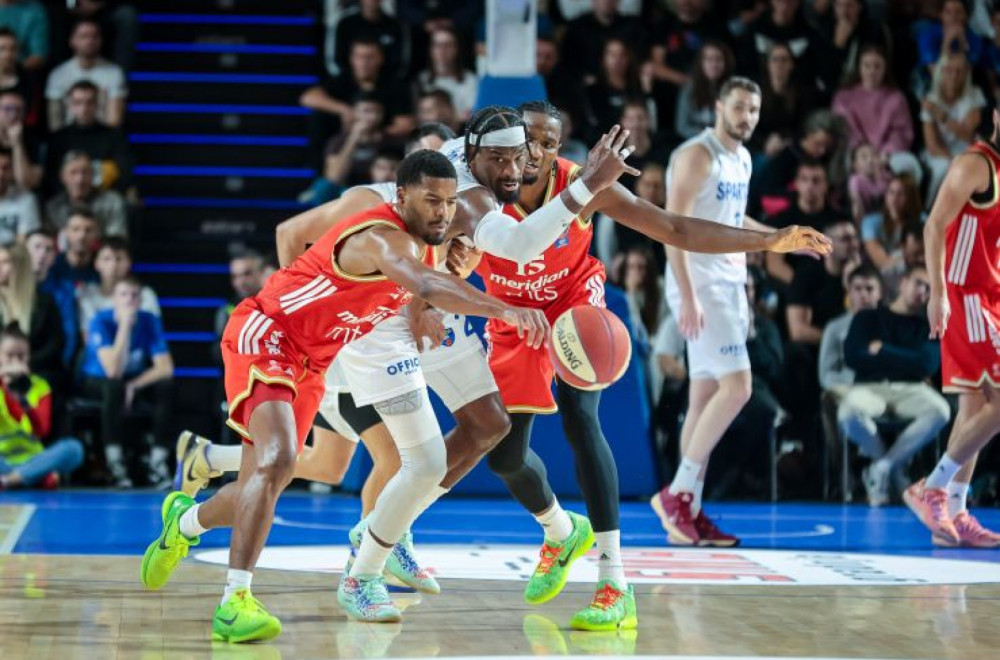 Zvezda ispustila +11, Batler tragičar u prvom porazu Obradovića: Spartak furioznom završnicom do 4:0