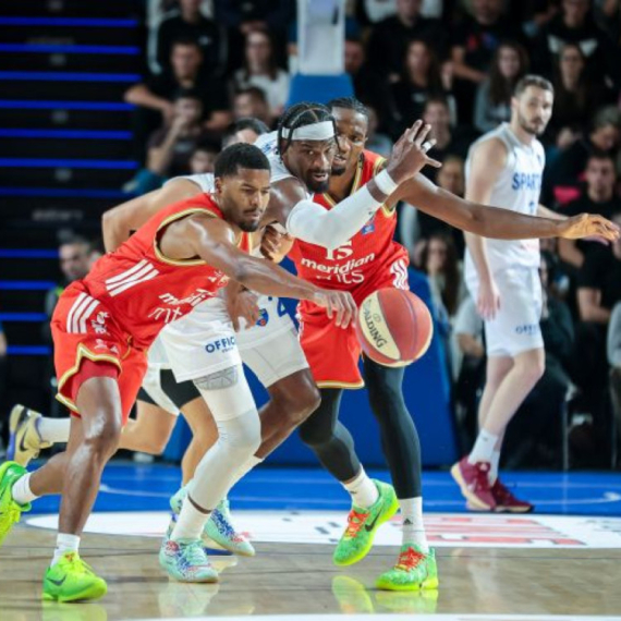 Zvezda ispustila +11, Batler tragičar u prvom porazu Obradovića: Spartak furioznom završnicom do 4:0