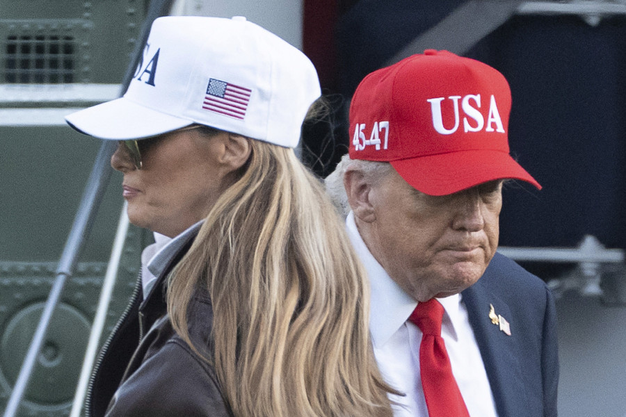 Ne nosi to u krevetu: Melanija se ponovo izlanula o bračnoj postelji, pa pokrila usta