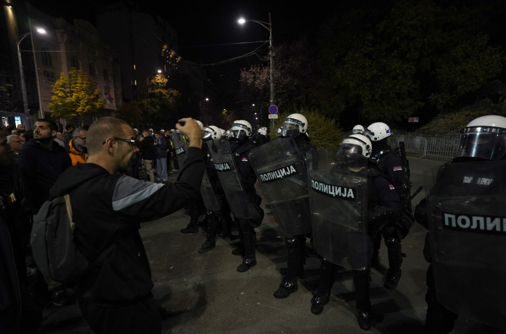 Vučić poslao važnu poruku: Ostanite mirni, uzdržite se od svakog odgovora i još snažnije prigrlite Srbiju