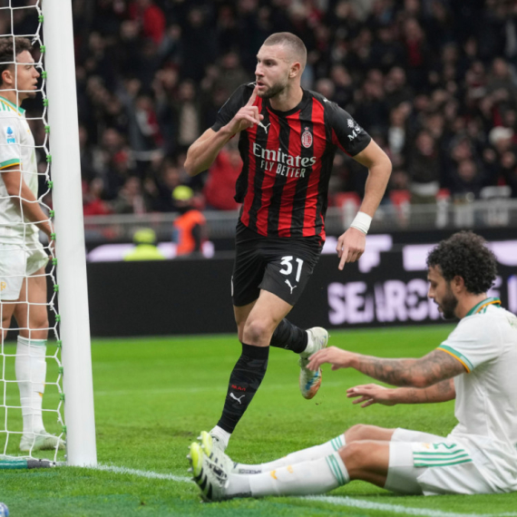 Pavlović "matirao" Svilara: Gol vredan pobede u derbiju – četiri tima na vrhu stala u bod! VIDEO