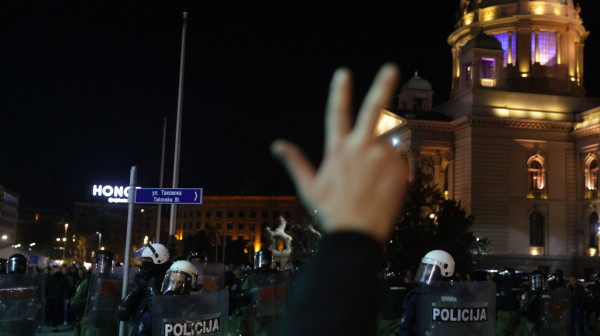 Nažalost istorija nas ništa nije naučila