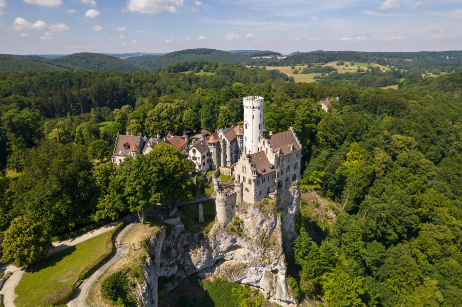Idealan za jesenje putovanje: Bajkovita zdanja nadomak Beča, elegancija vrtova i divlja lepota Alpa FOTO