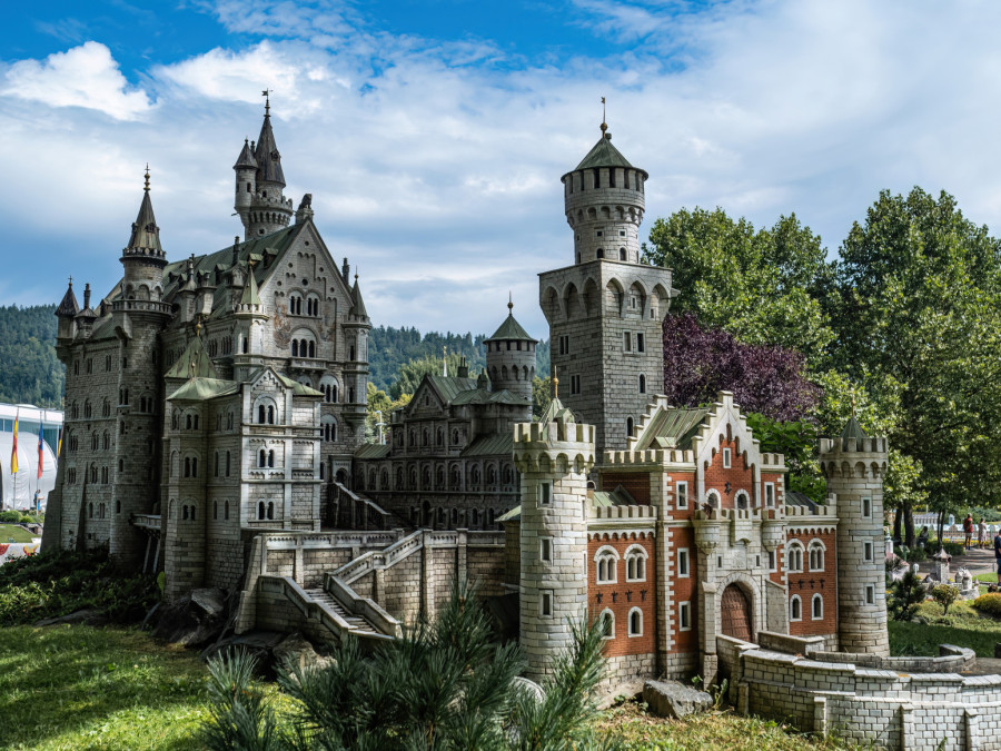 Idealan za jesenje putovanje: Bajkovita zdanja nadomak Beča, elegancija vrtova i divlja lepota Alpa FOTO