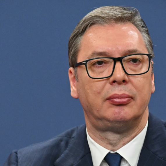 Vučić uputio čestitku povodom 4. decembra – Dana vojnih veterana: Hrabro su stali u odbranu Srbije